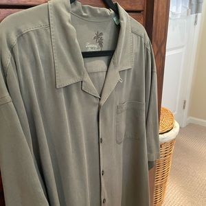 TOMMY BAHAMA 100% SUPER SOFT SILK SHIRT; OLIVE GREEN; XXL; LIKE NEW; $25